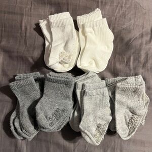 Fruit of the Loom baby socks